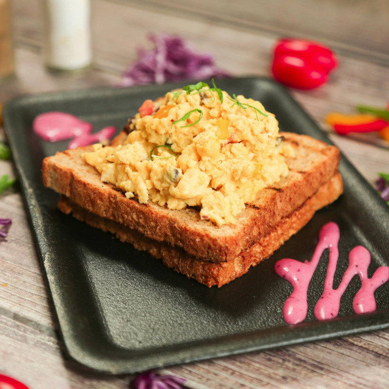 French Omelet (CALORIES: 235 PROTEINS: 20.4 G FATS: 3.8 G)