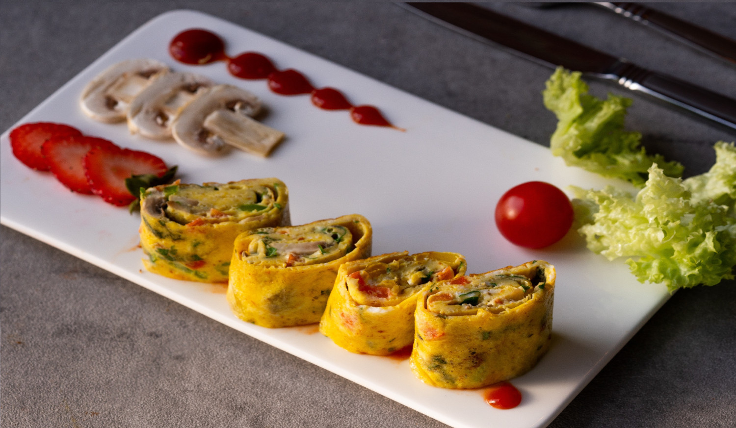 dietly Omelet (CALORIES: 360 PROTEINS: 23 G FATS: 14.3 G)