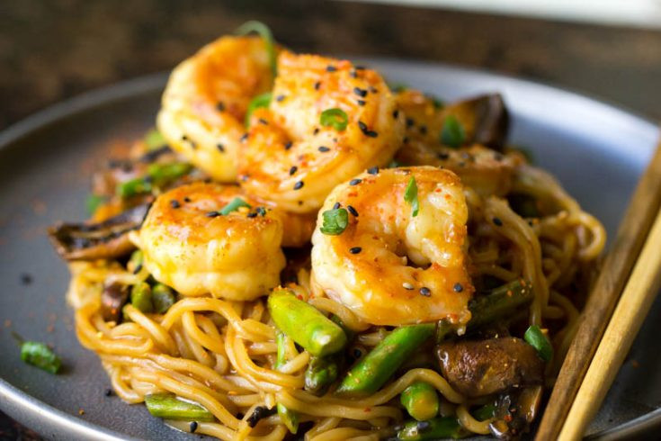 Japanese Shrimp Noodles (CALORIES: 330 PROTEINS: 43 Grams FATS: 8 Grams)